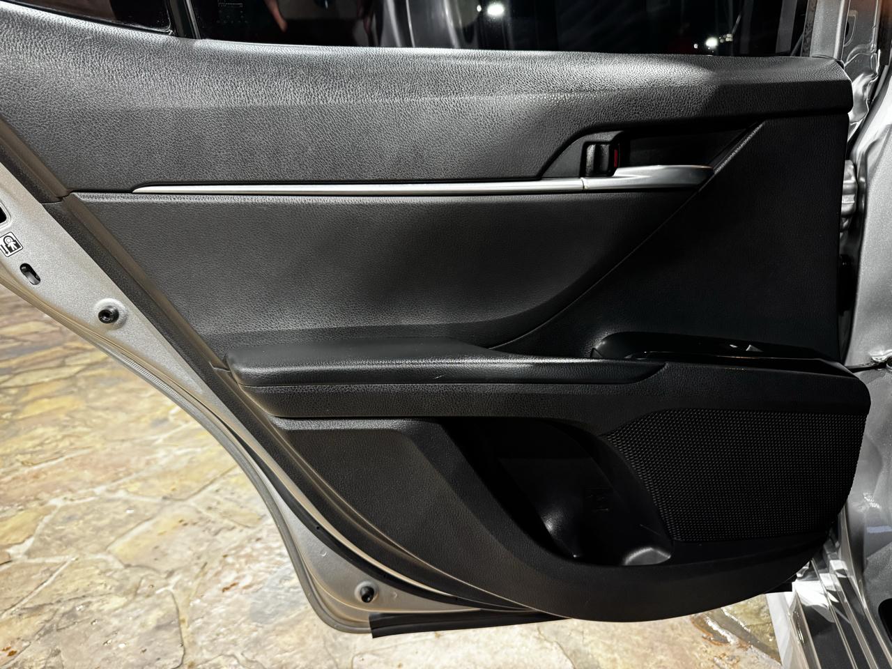 Toyota Camry XLE Auto (Natl) 2019
