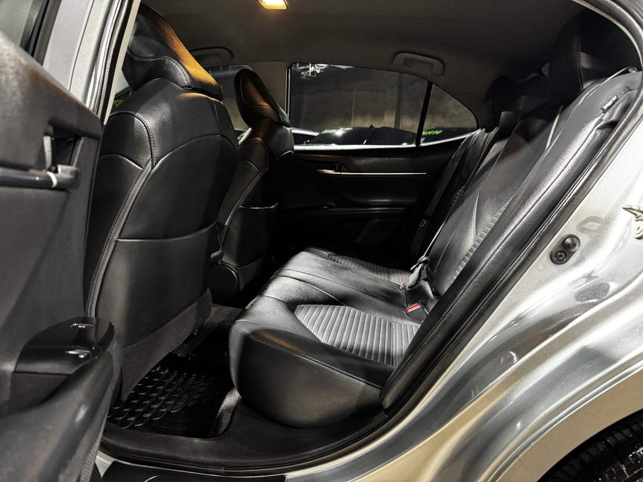 Toyota Camry XLE Auto (Natl) 2019