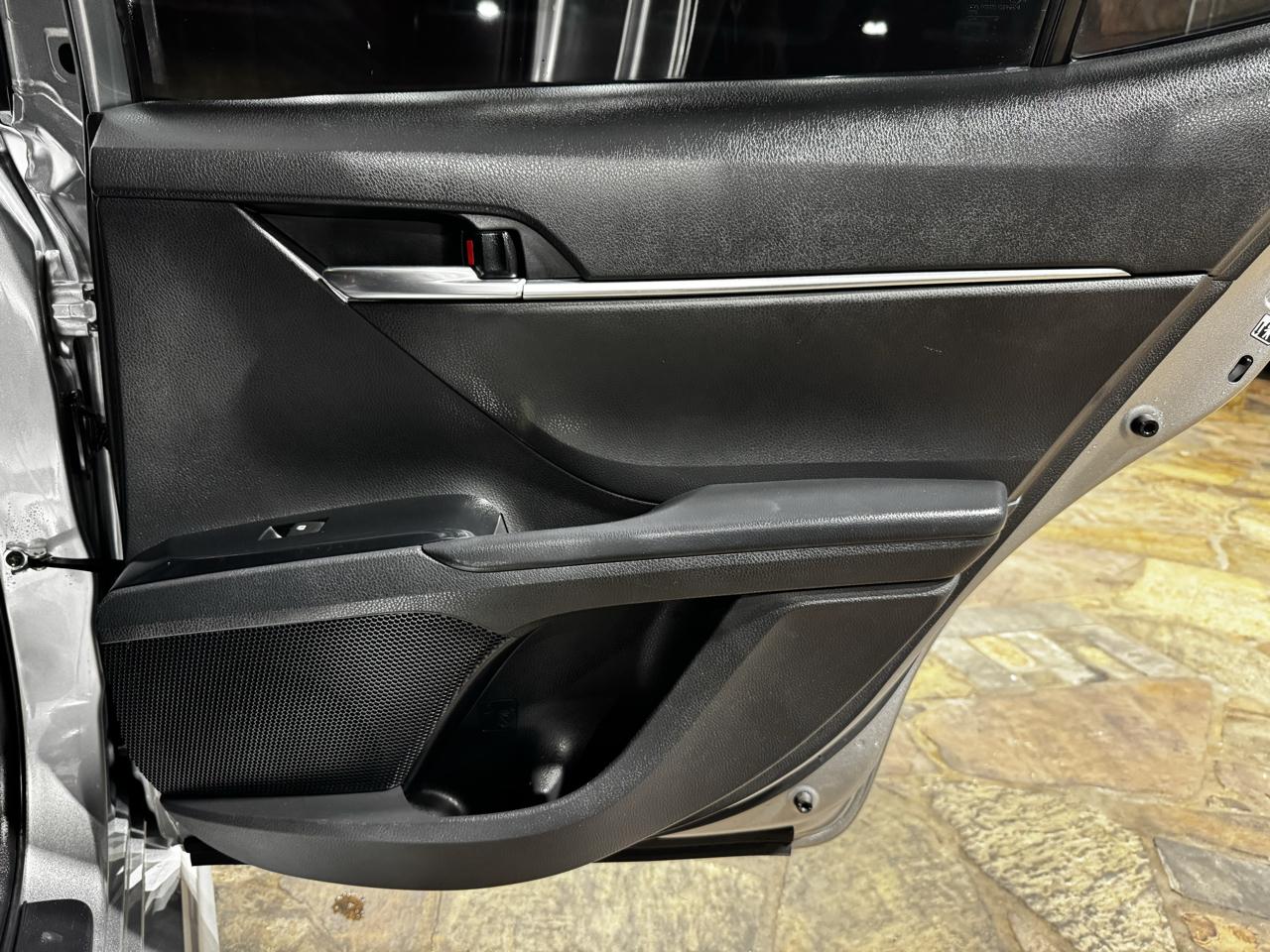 Toyota Camry XLE Auto (Natl) 2019