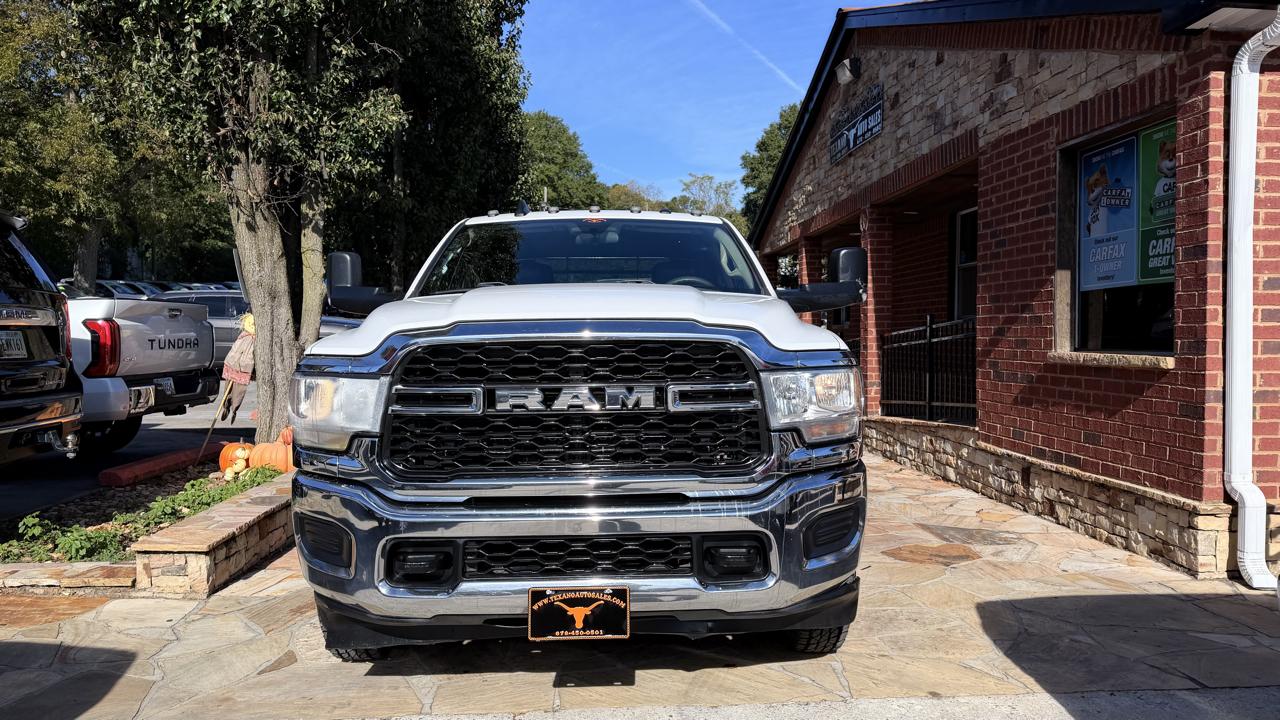 RAM 3500 Chassis Cab Tradesman 4WD Crew Cab 60" CA 172.4" WB 2019