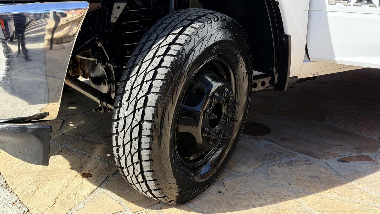 RAM 3500 Chassis Cab Tradesman 4WD Crew Cab 60" CA 172.4" WB 2019