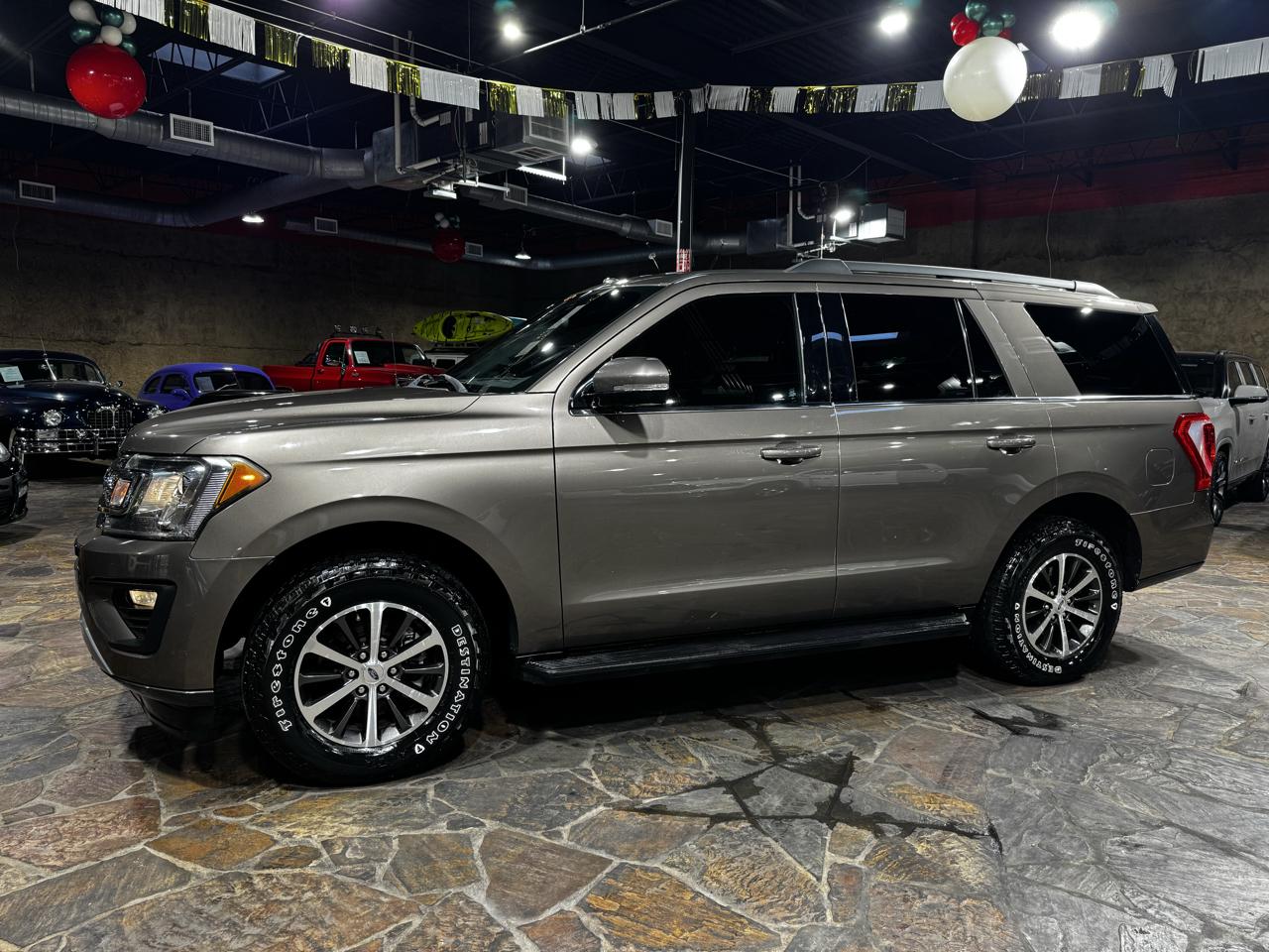Ford Expedition XLT 4x4 2019