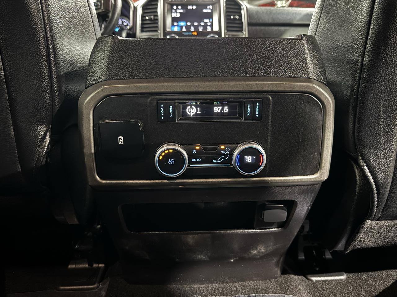 Ford Expedition XLT 4x4 2019