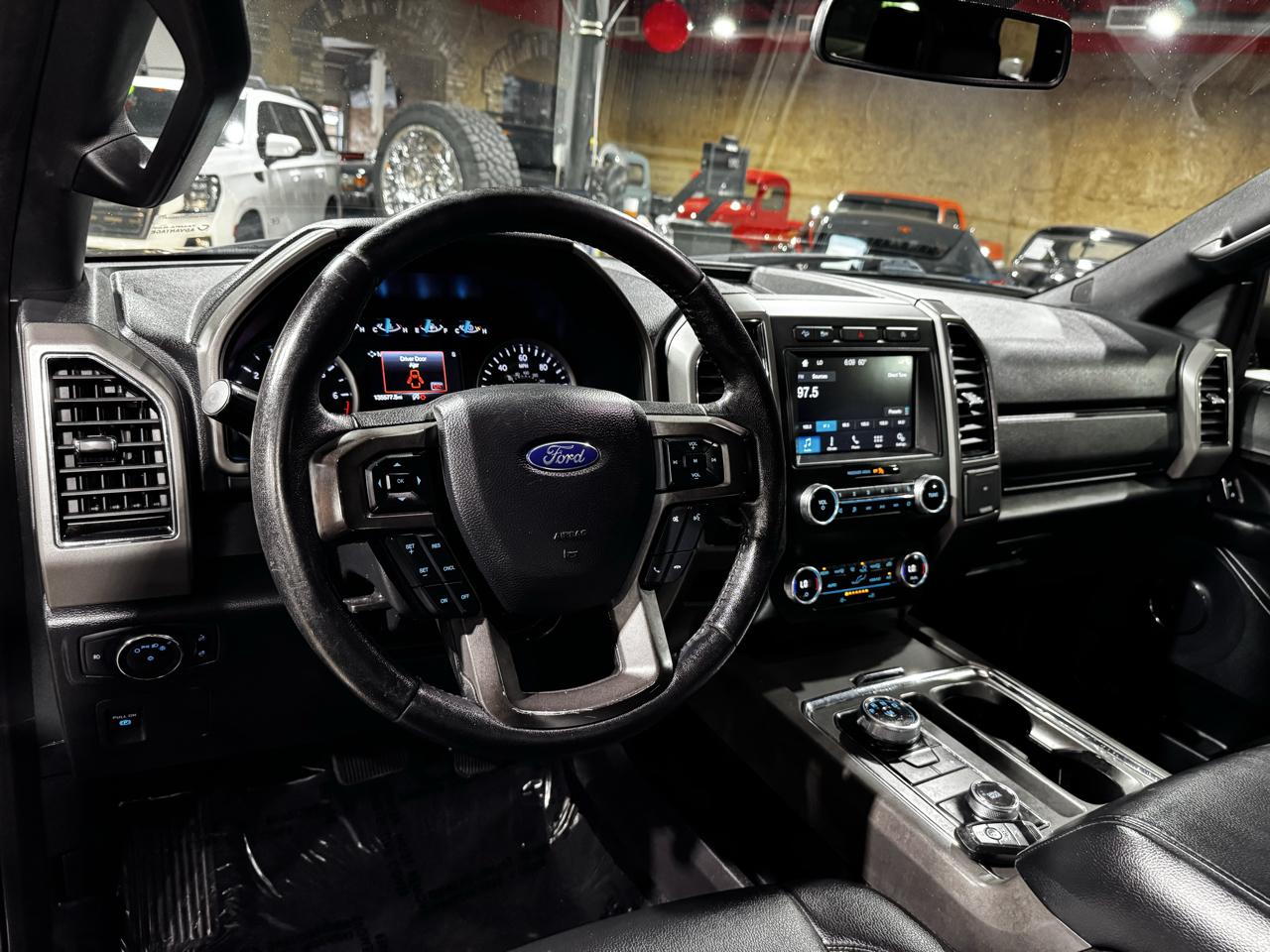Ford Expedition XLT 4x4 2019