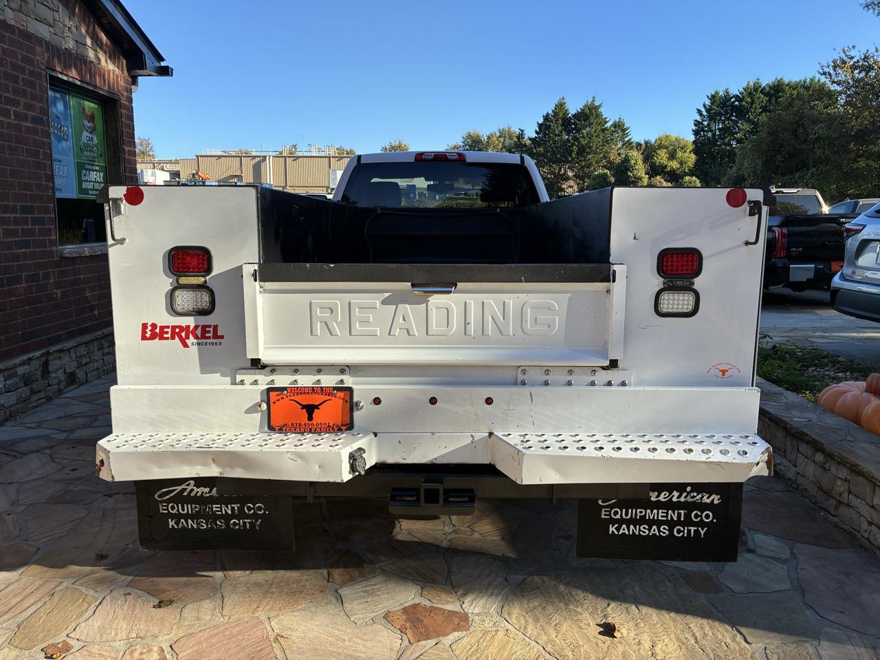 Chevrolet Silverado 3500HD 4WD Reg Cab 137.5" WB, 59.06" CA LT 2018