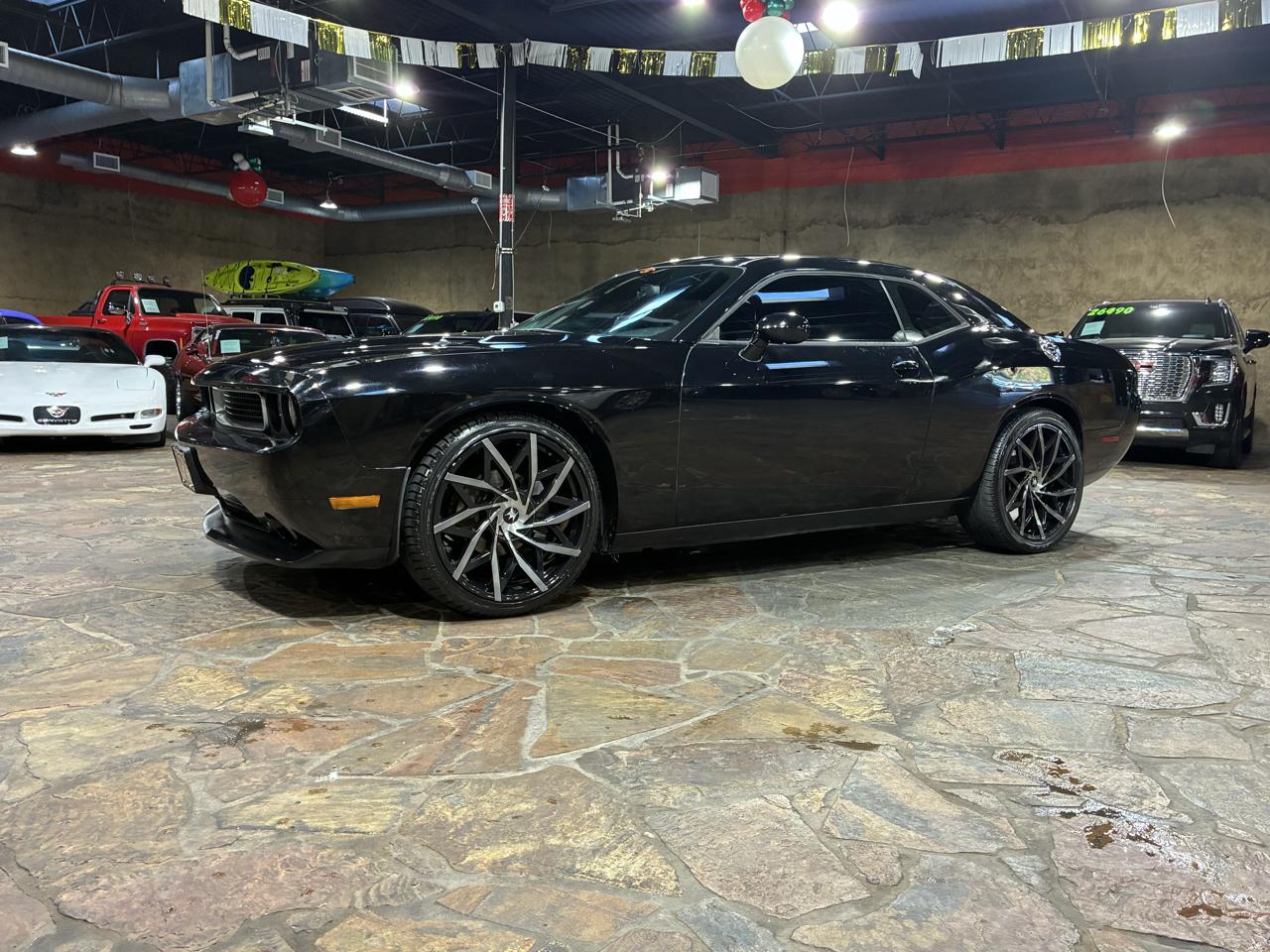 Dodge Challenger 2dr Cpe SXT 2012