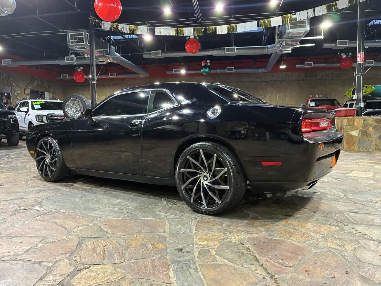 Dodge Challenger 2dr Cpe SXT 2012
