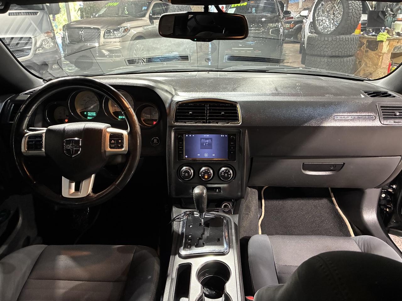 Dodge Challenger 2dr Cpe SXT 2012