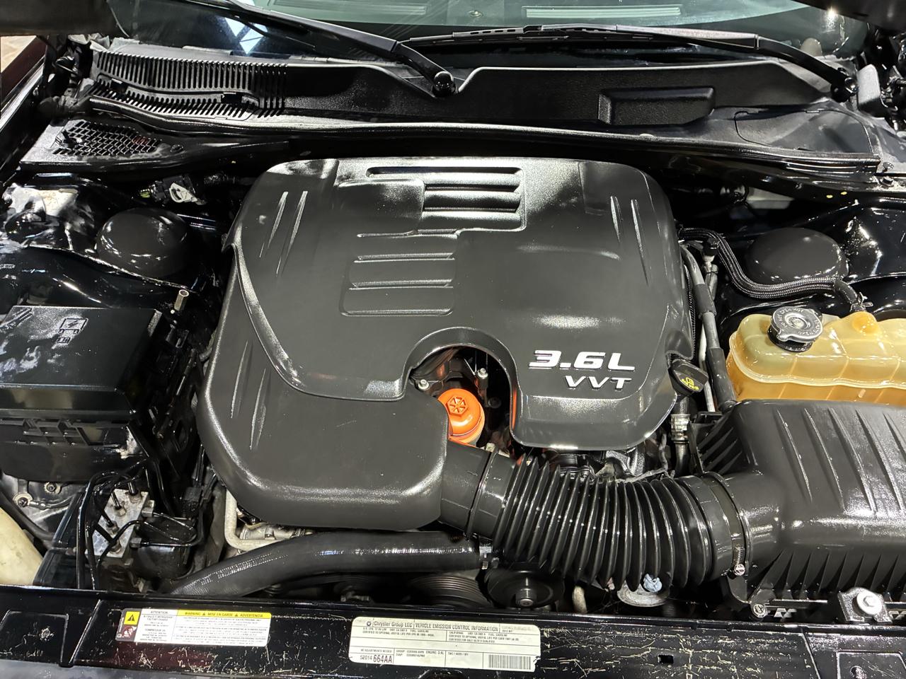 Dodge Challenger 2dr Cpe SXT 2012
