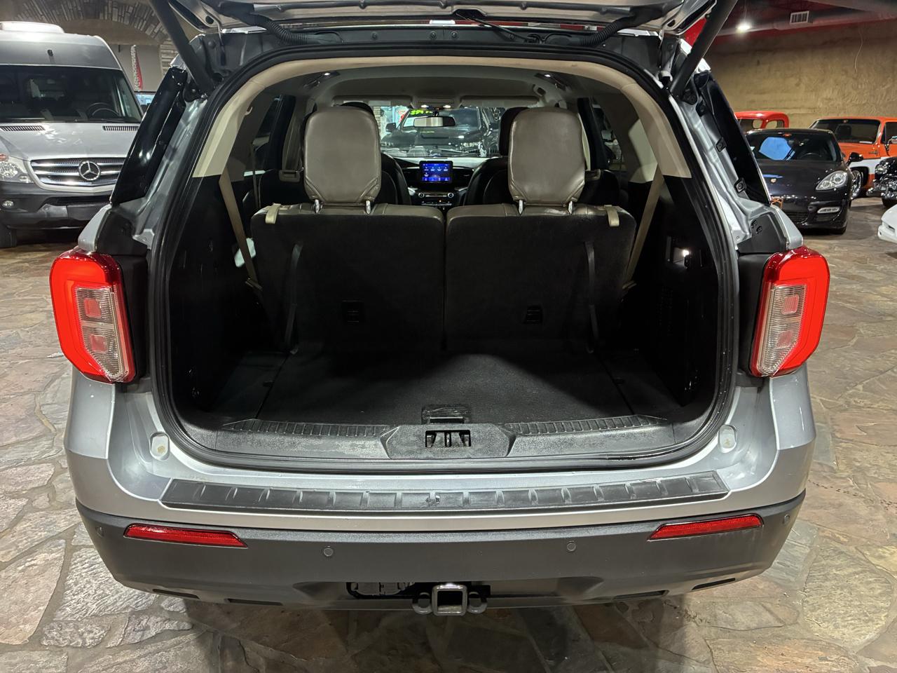 Ford Explorer 4dr 112" WB XLT AWD 2020