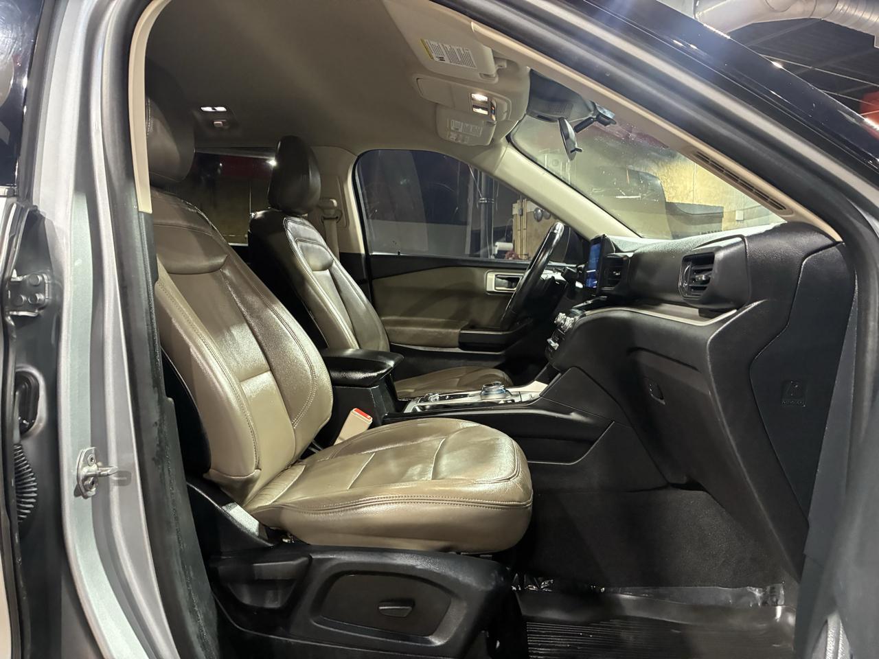 Ford Explorer 4dr 112" WB XLT AWD 2020