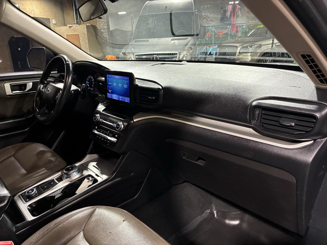 Ford Explorer 4dr 112" WB XLT AWD 2020