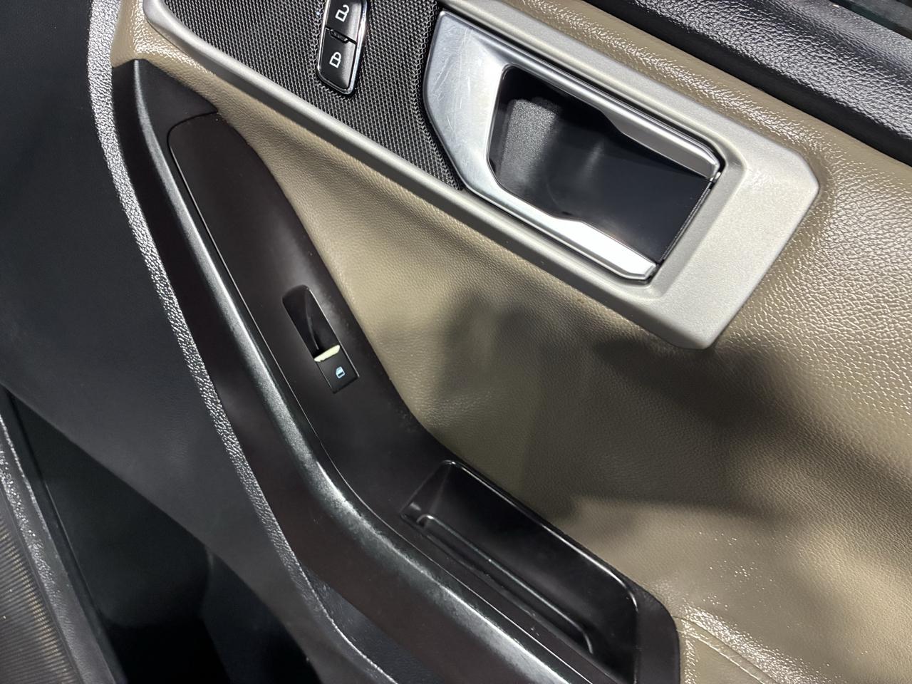 Ford Explorer 4dr 112" WB XLT AWD 2020