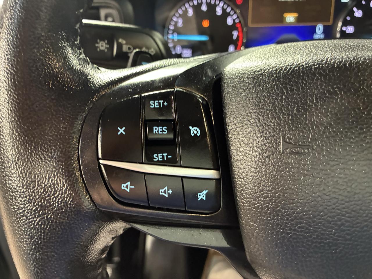 Ford Explorer 4dr 112" WB XLT AWD 2020