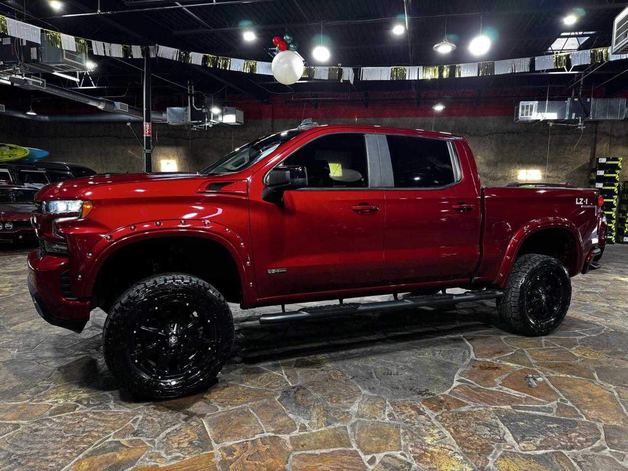 Chevrolet Silverado 1500 4WD Crew Cab 147" RST 2020
