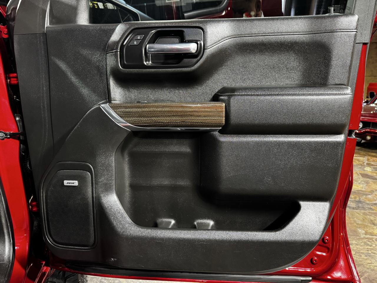 Chevrolet Silverado 1500 4WD Crew Cab 147" RST 2020