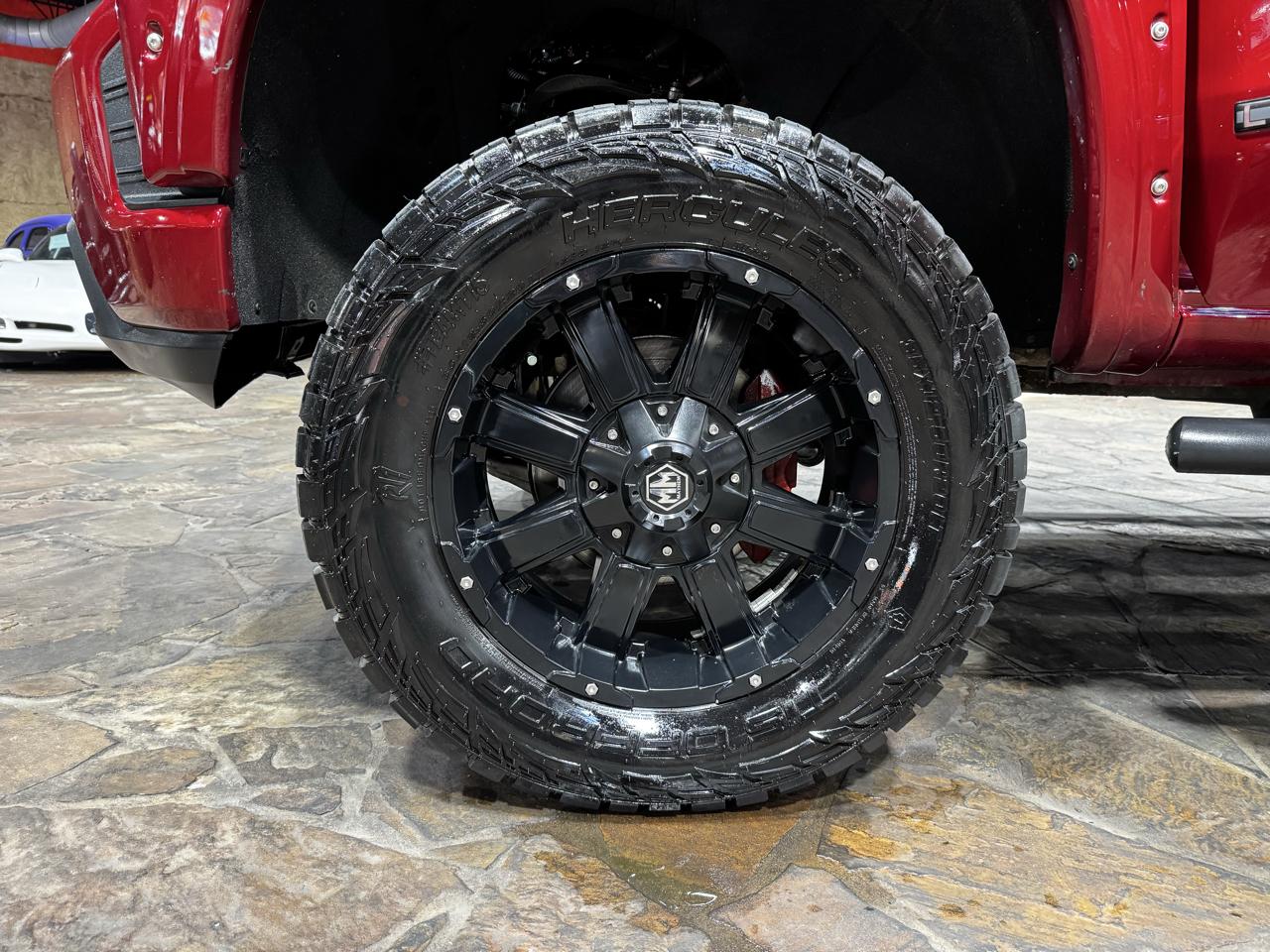Chevrolet Silverado 1500 4WD Crew Cab 147" RST 2020