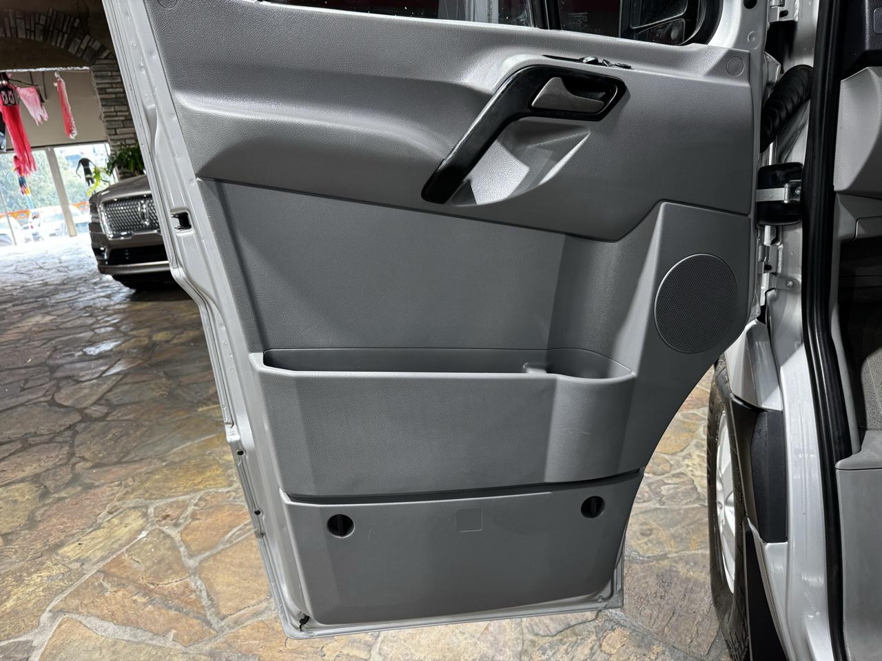 Mercedes-Benz Sprinter Passenger Vans RWD 2500 144" 2016