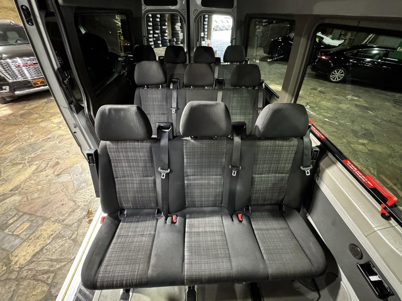 Mercedes-Benz Sprinter Passenger Vans RWD 2500 144" 2016