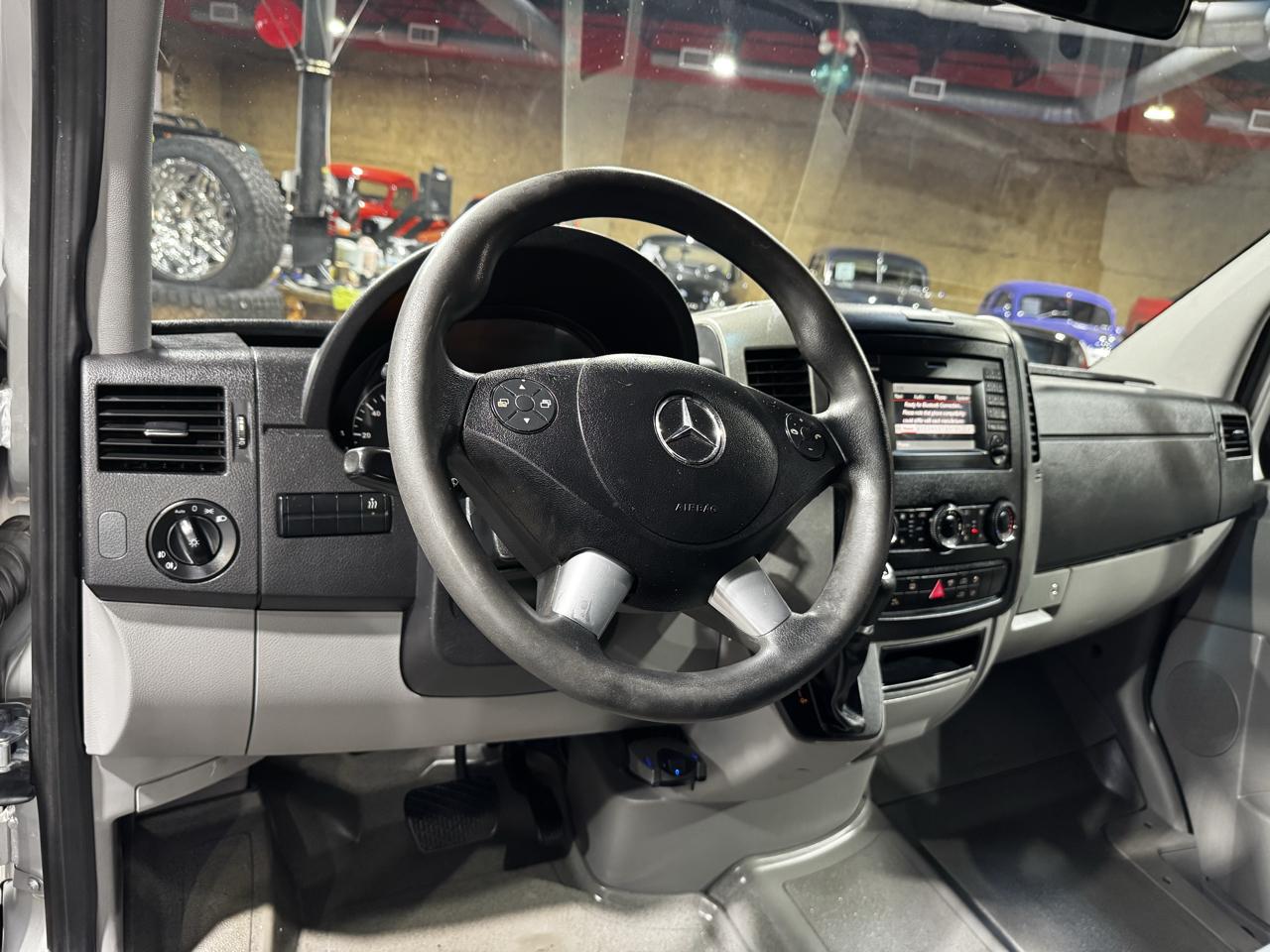Mercedes-Benz Sprinter Passenger Vans RWD 2500 144" 2016