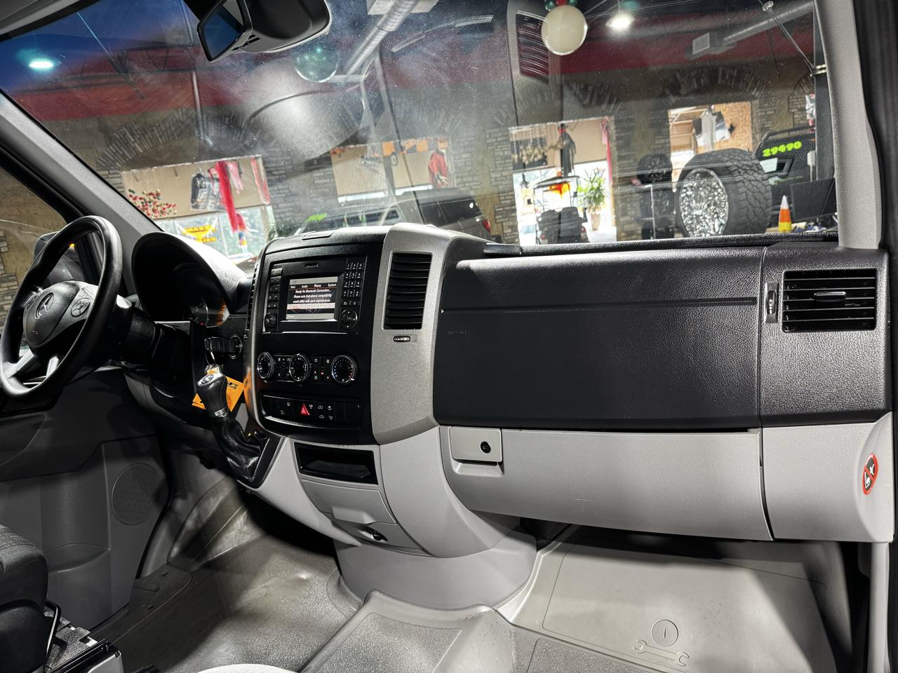 Mercedes-Benz Sprinter Passenger Vans RWD 2500 144" 2016