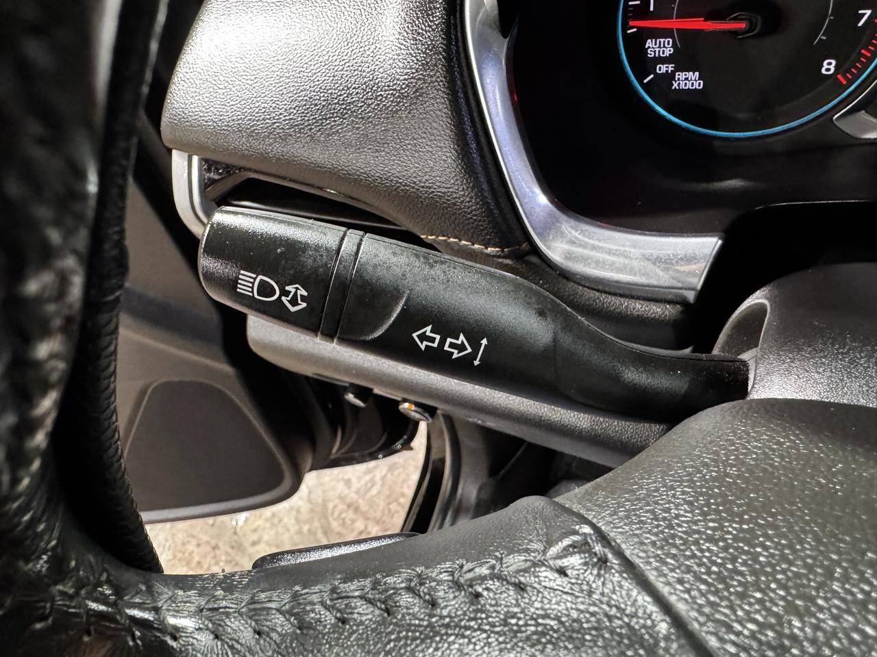 Chevrolet Traverse FWD 4dr LT Cloth w/1LT 2019