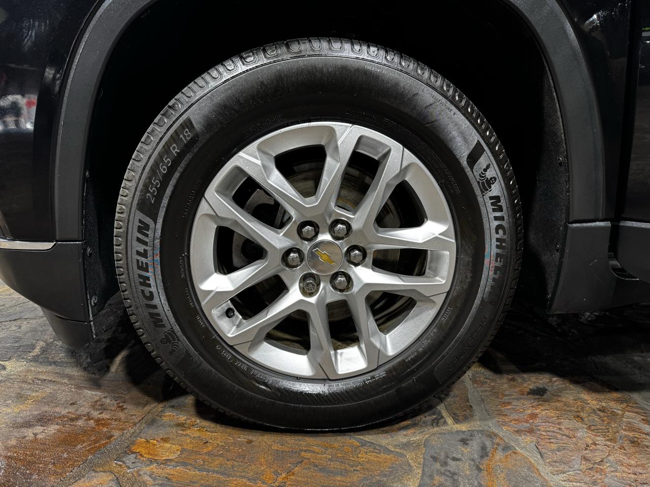 Chevrolet Traverse FWD 4dr LT Cloth w/1LT 2019