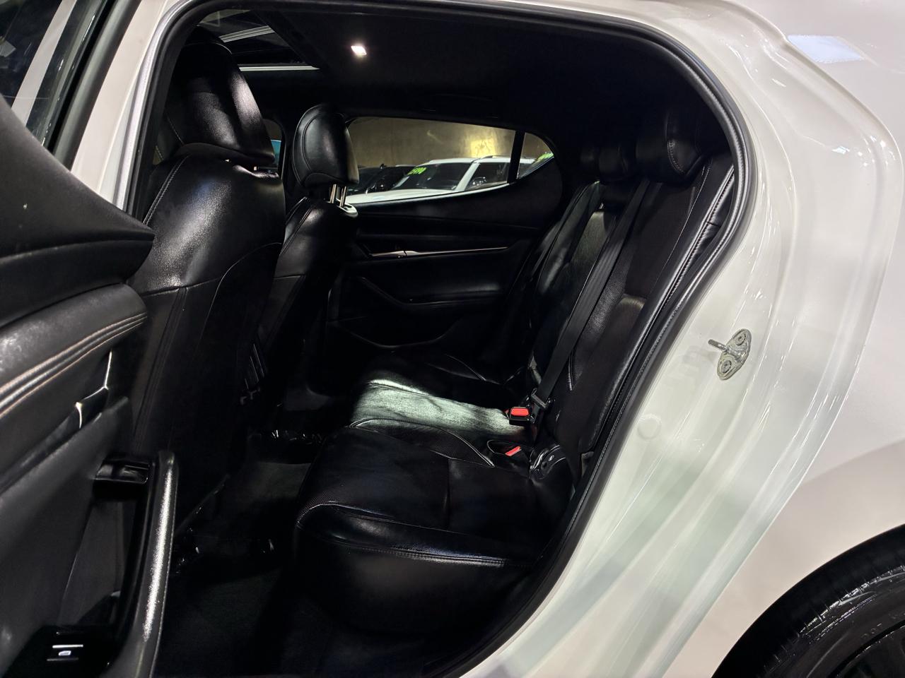 Mazda Mazda3 Hatchback Premium Auto FWD 2021