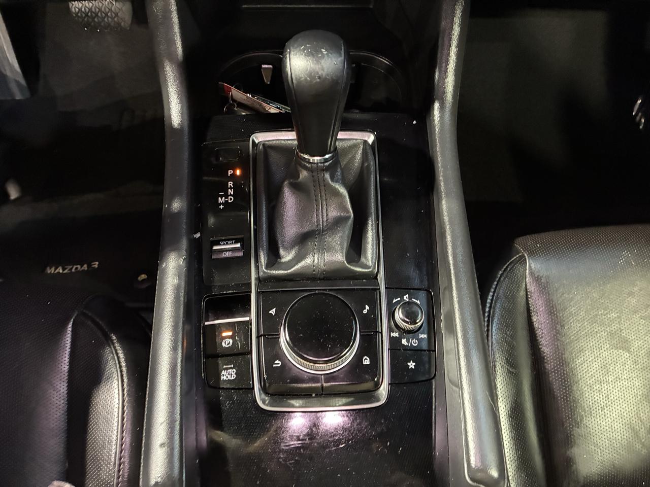 Mazda Mazda3 Hatchback Premium Auto FWD 2021