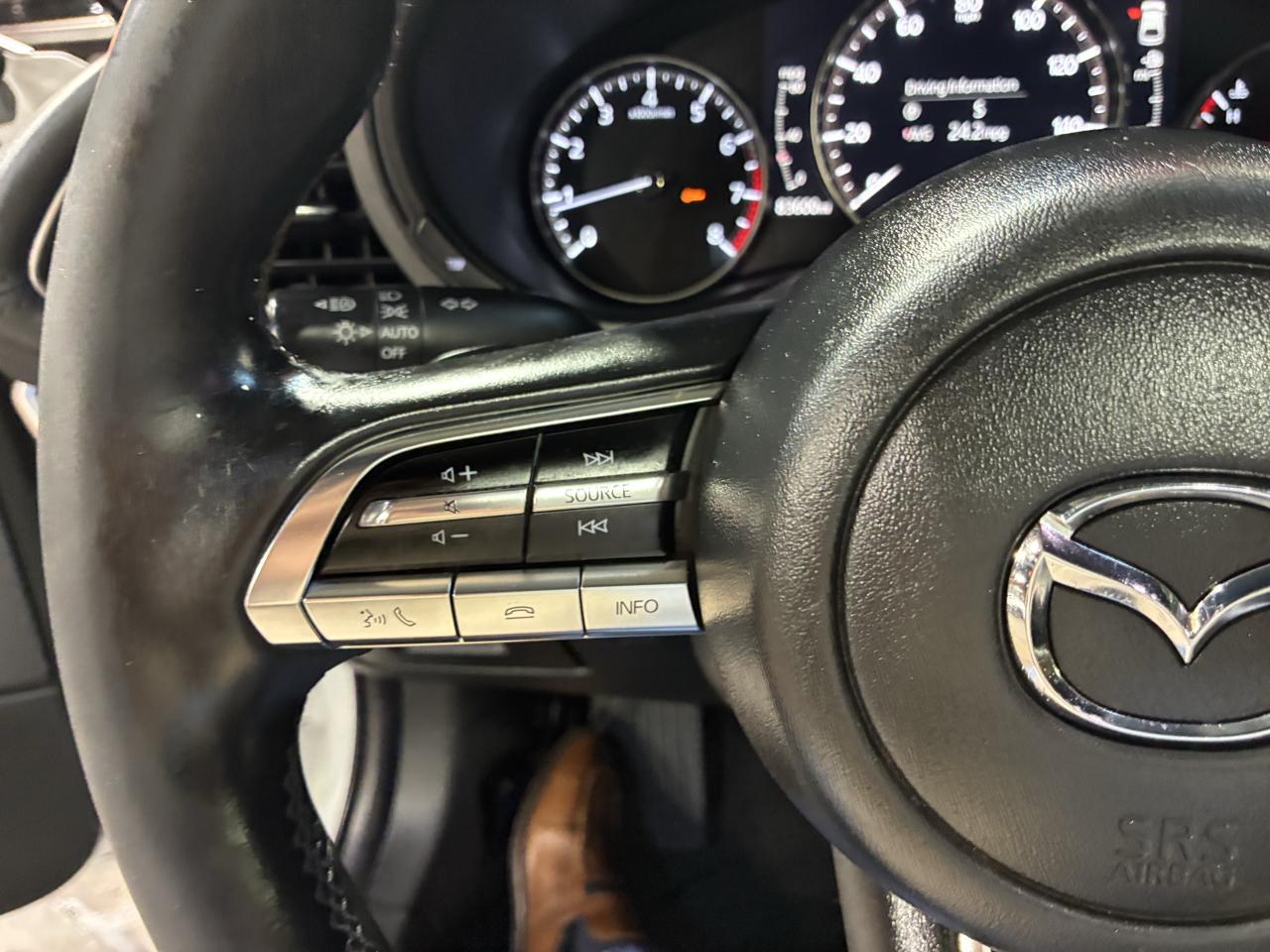 Mazda Mazda3 Hatchback Premium Auto FWD 2021