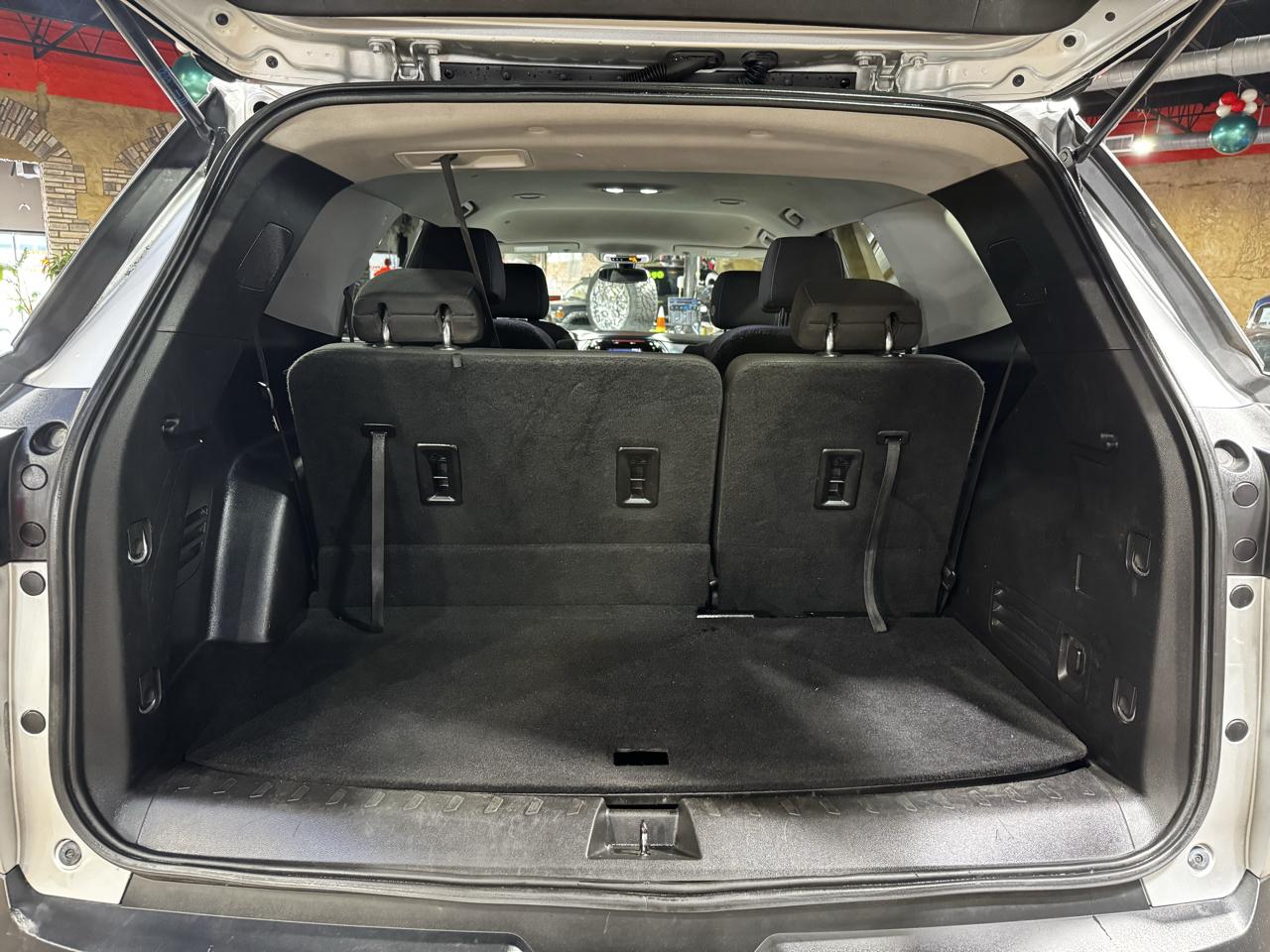 Chevrolet Traverse FWD 4dr LT Cloth w/1LT 2020