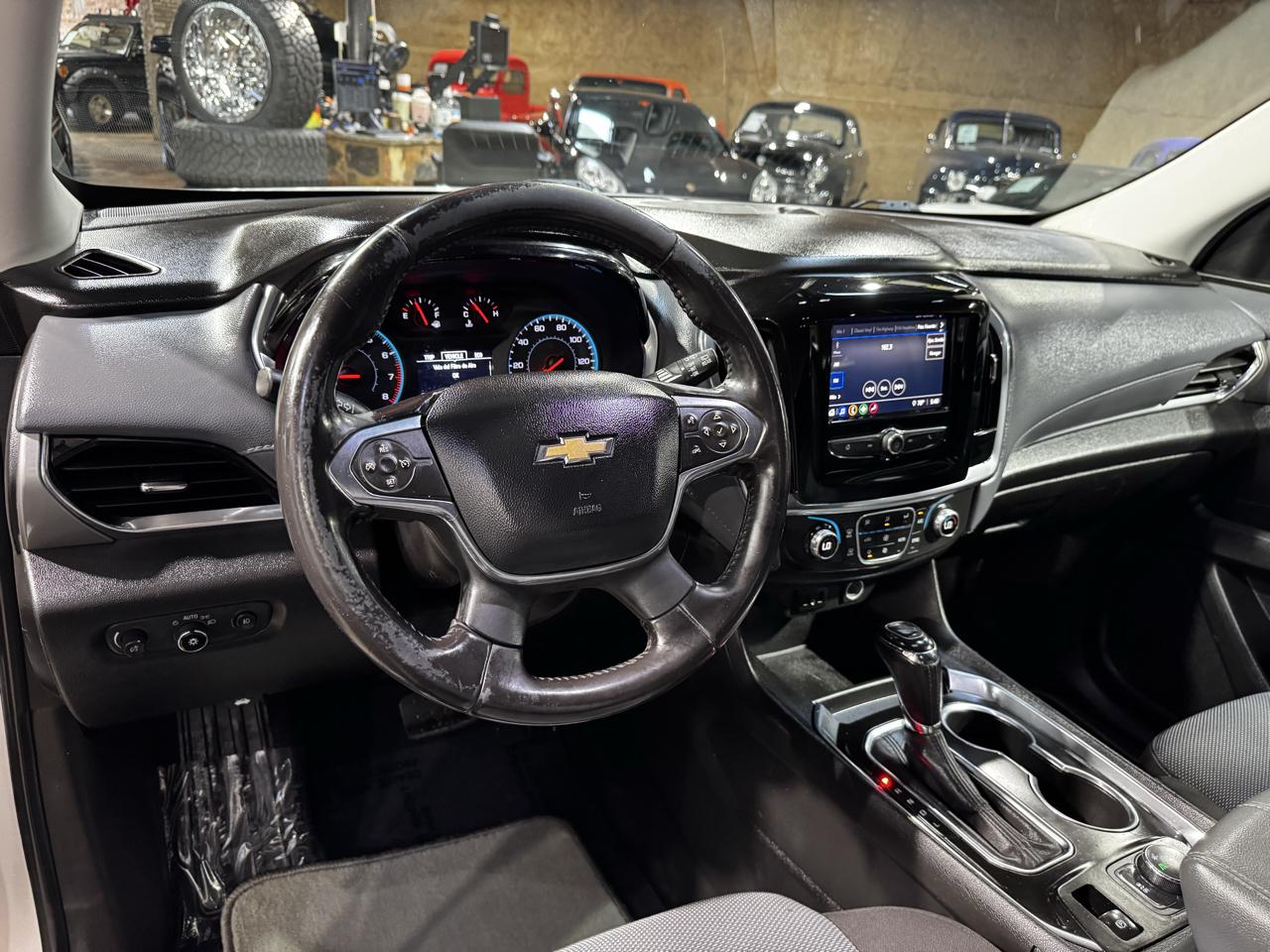 Chevrolet Traverse FWD 4dr LT Cloth w/1LT 2020