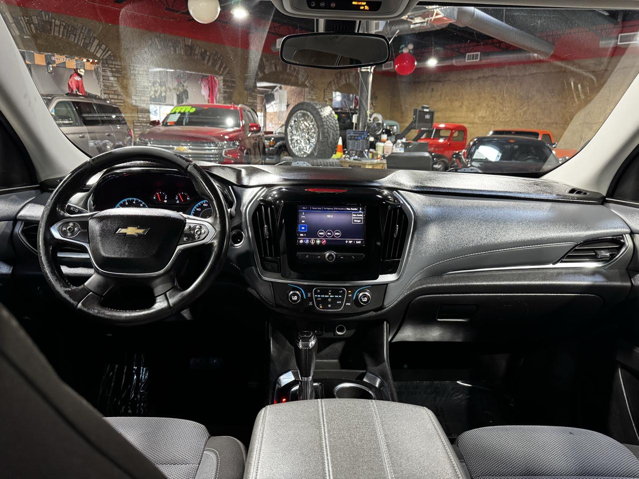 Chevrolet Traverse FWD 4dr LT Cloth w/1LT 2020