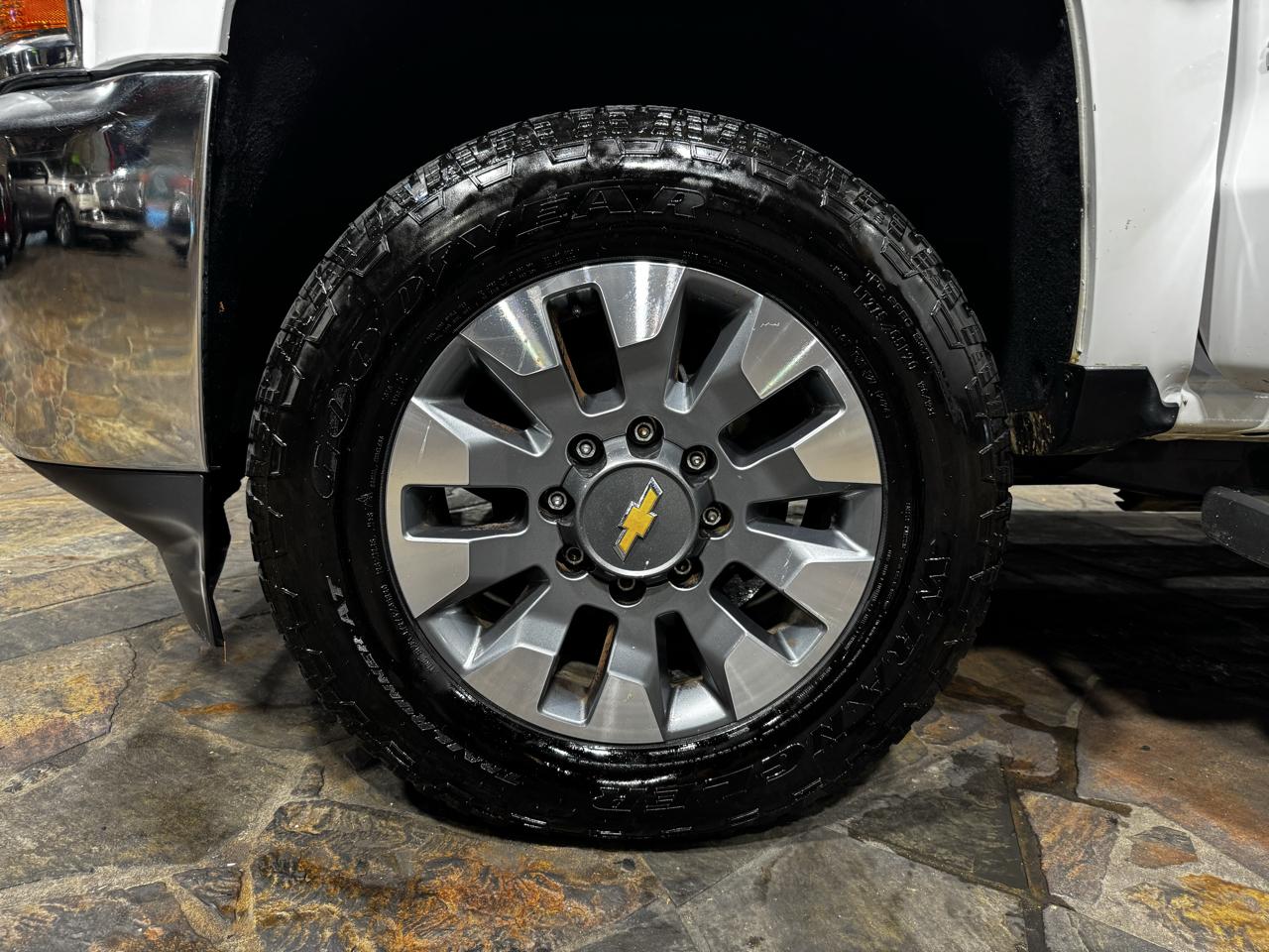 Chevrolet Silverado 2500HD 4WD Crew Cab 167.7" Work Truck 2017