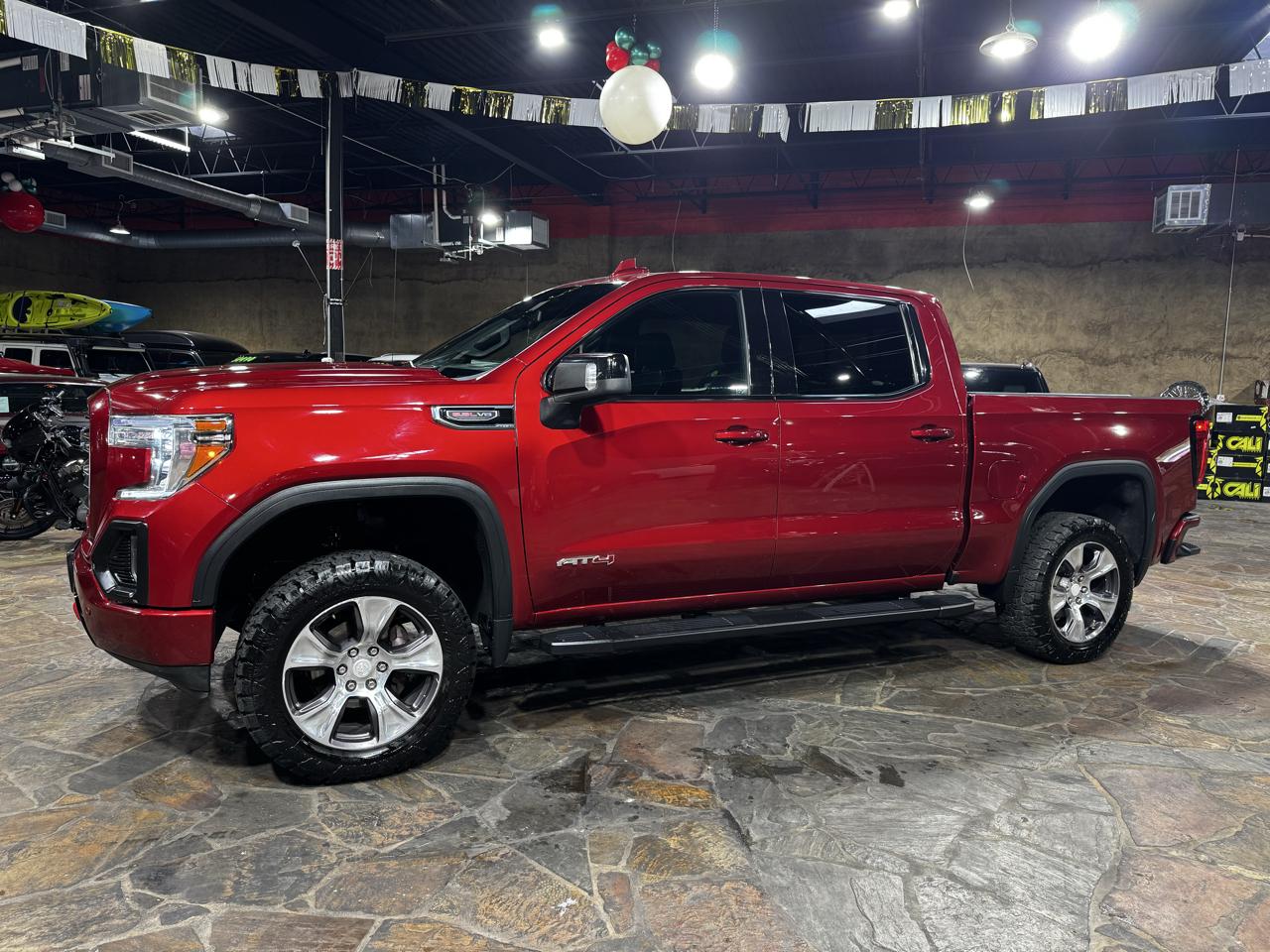 GMC Sierra 1500 4WD Crew Cab 147" AT4 2020