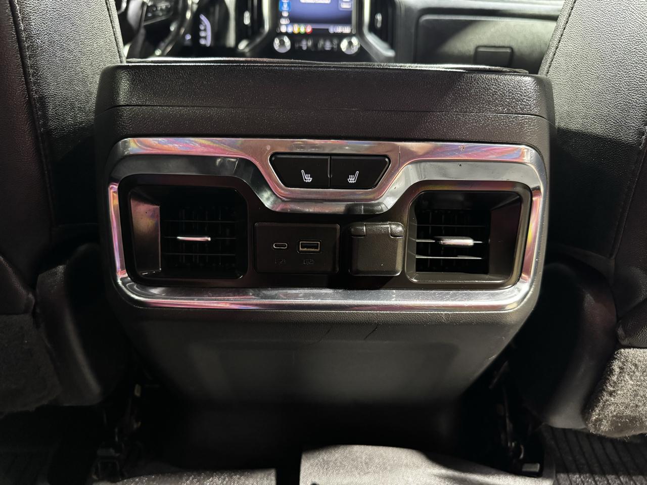 GMC Sierra 1500 4WD Crew Cab 147" AT4 2020