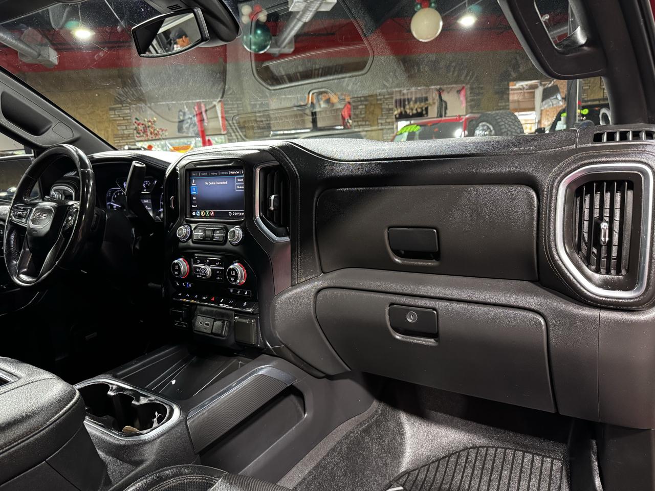 GMC Sierra 1500 4WD Crew Cab 147" AT4 2020