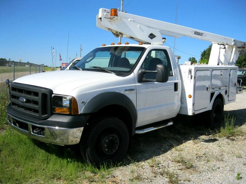 Used 2006 Ford F550 Regular Cab 4WD DRW for Sale in Baldwyn MS 38824