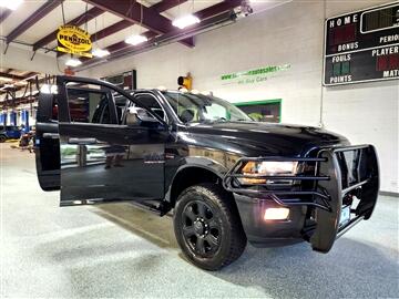 2015 RAM 2500 4WD Crew Cab 149" Big Horn