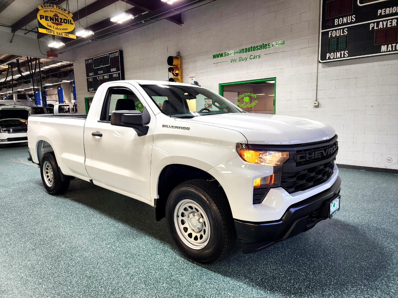 2024 Chevrolet Silverado 1500 Work Truck photo 4