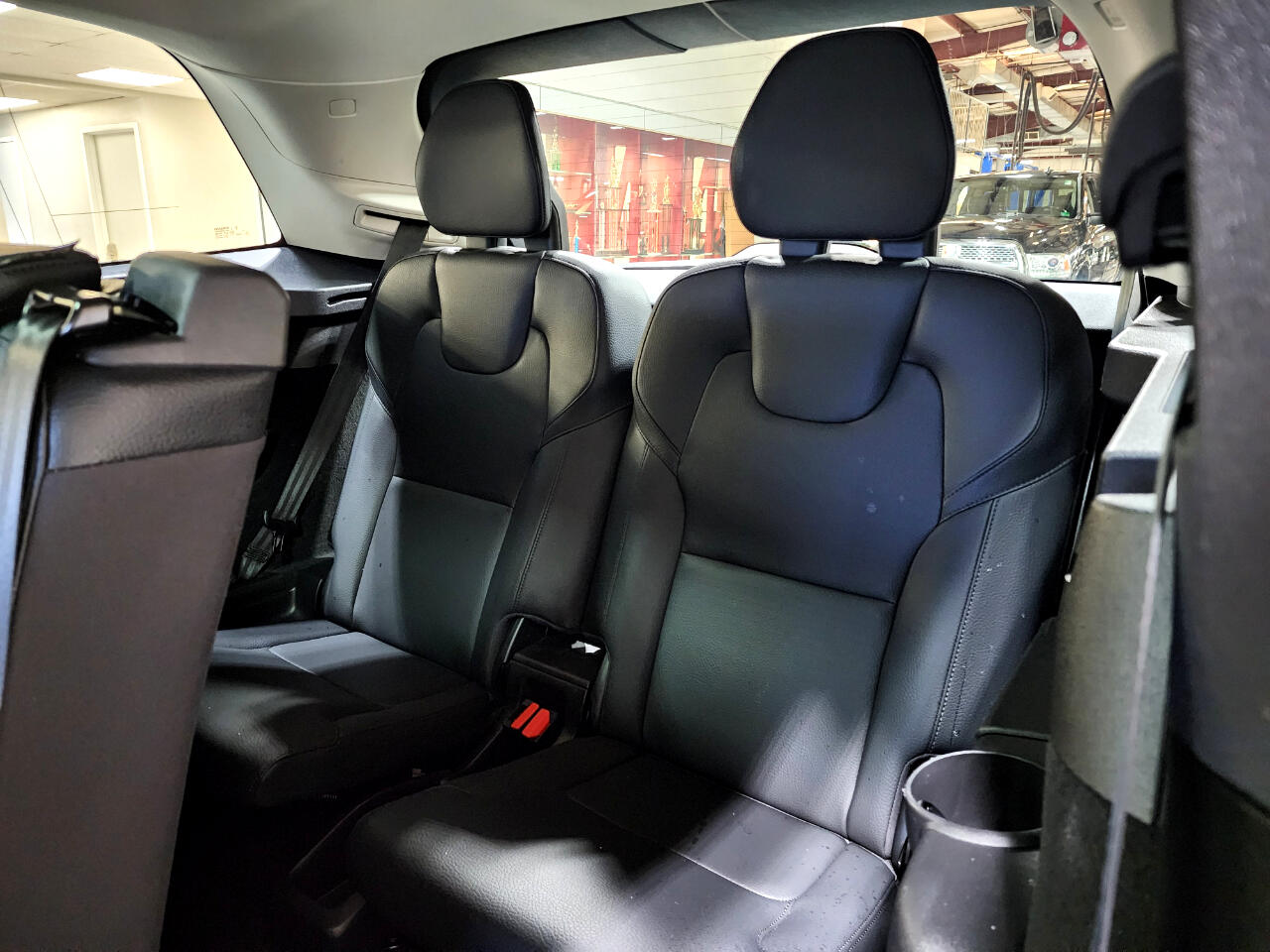 2023 Volvo XC90 AWD Plus photo 17