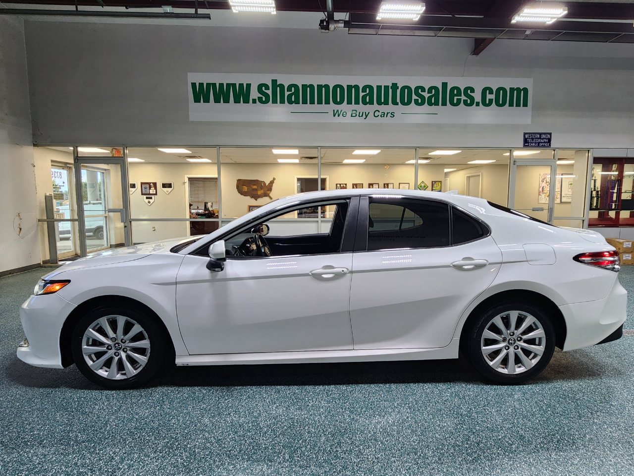 Toyota Camry LE 2019 Toyota Camry LE 2019