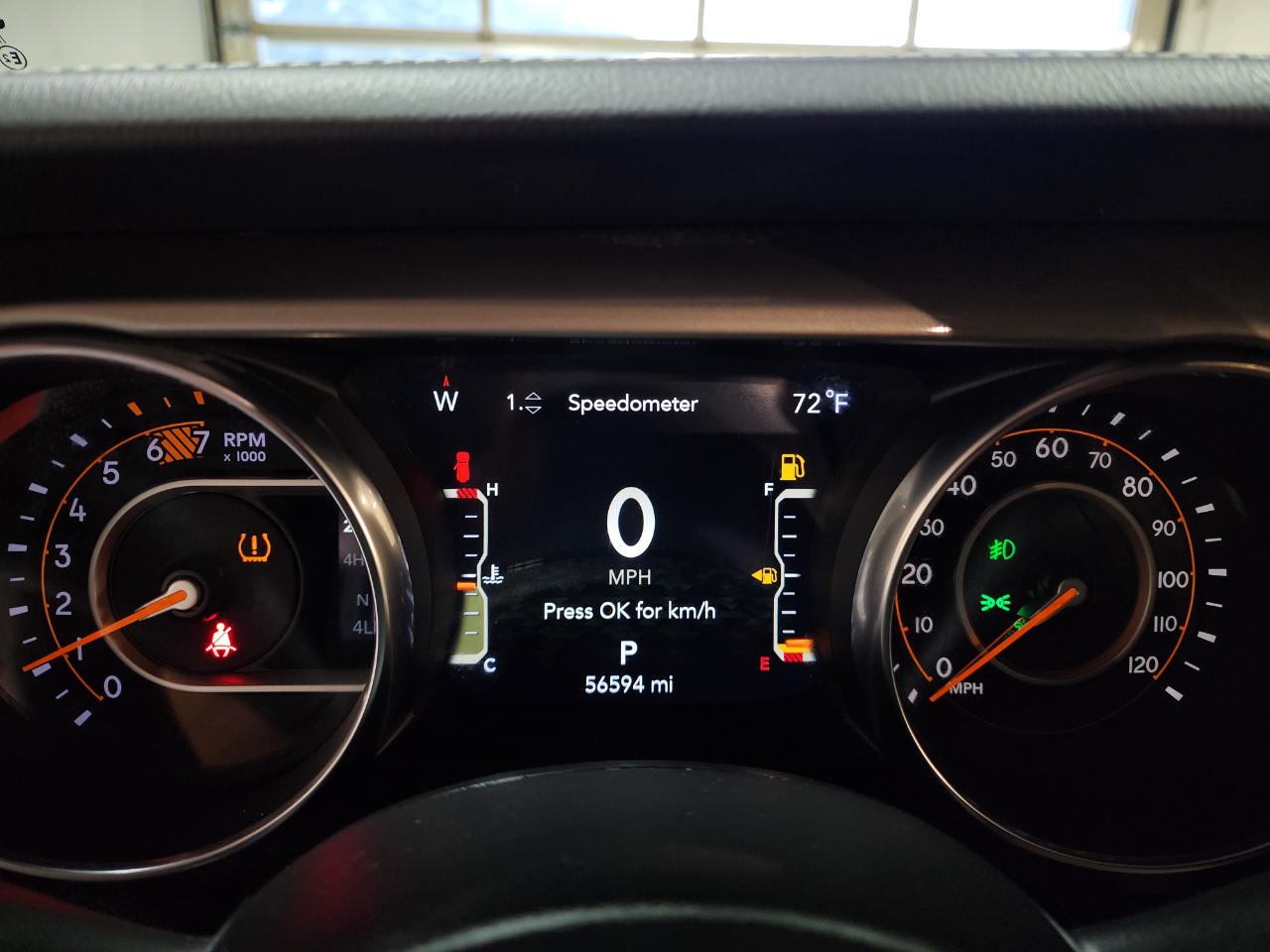 2020 Jeep Wrangler Unlimited Sahara photo 35