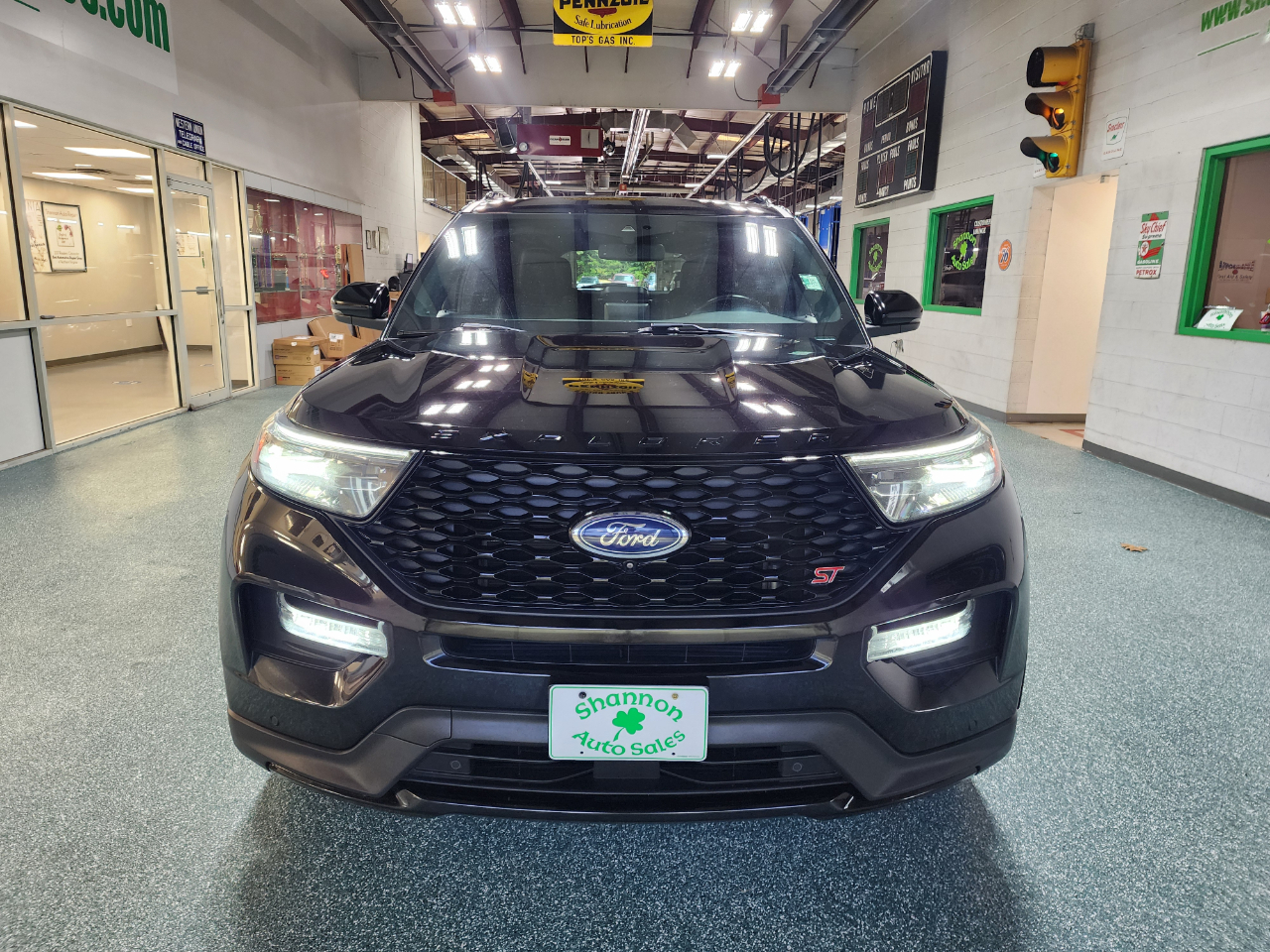 2020 Ford Explorer ST photo 3