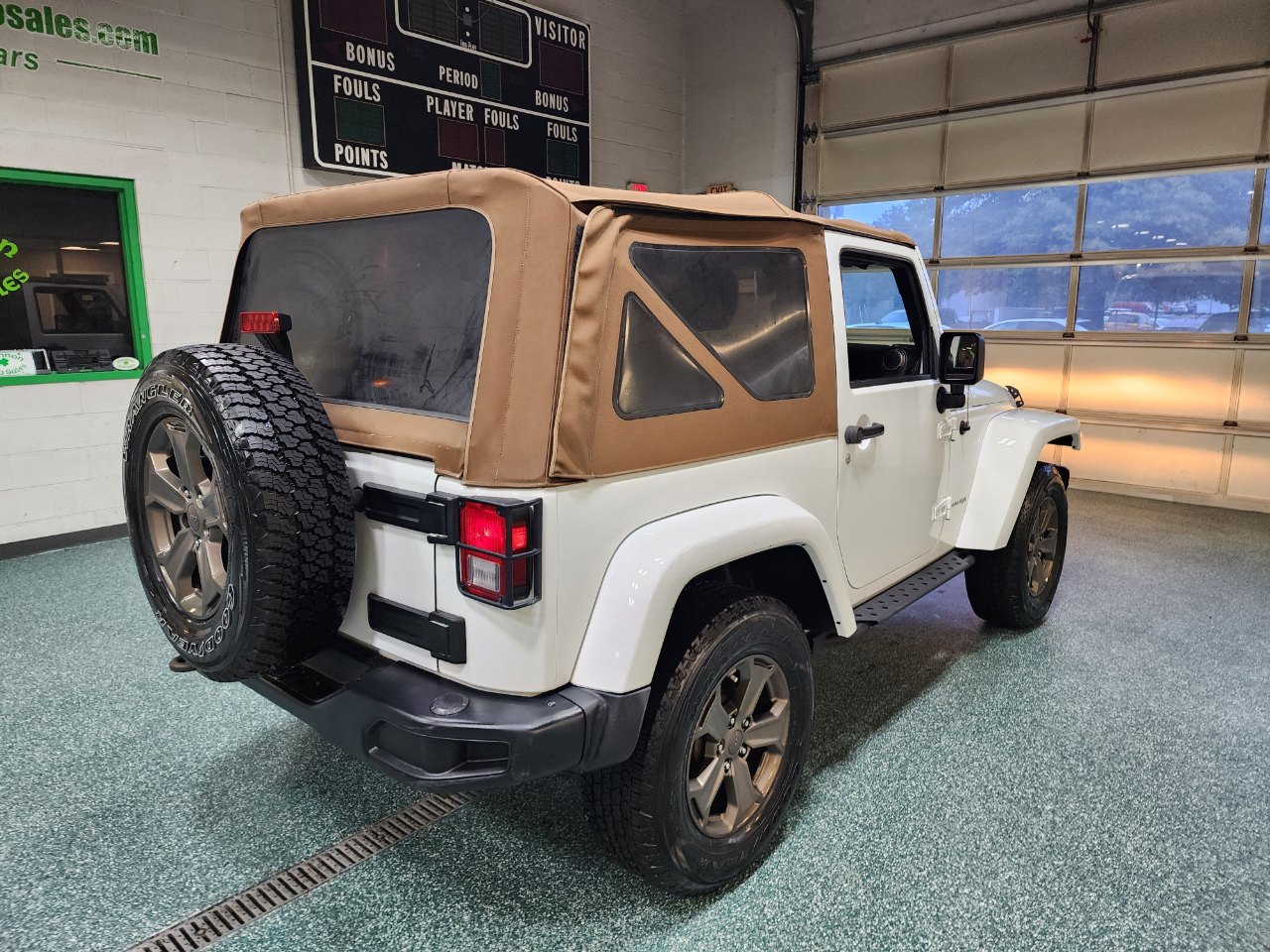2018 Jeep Wrangler Golden Eagle photo 6