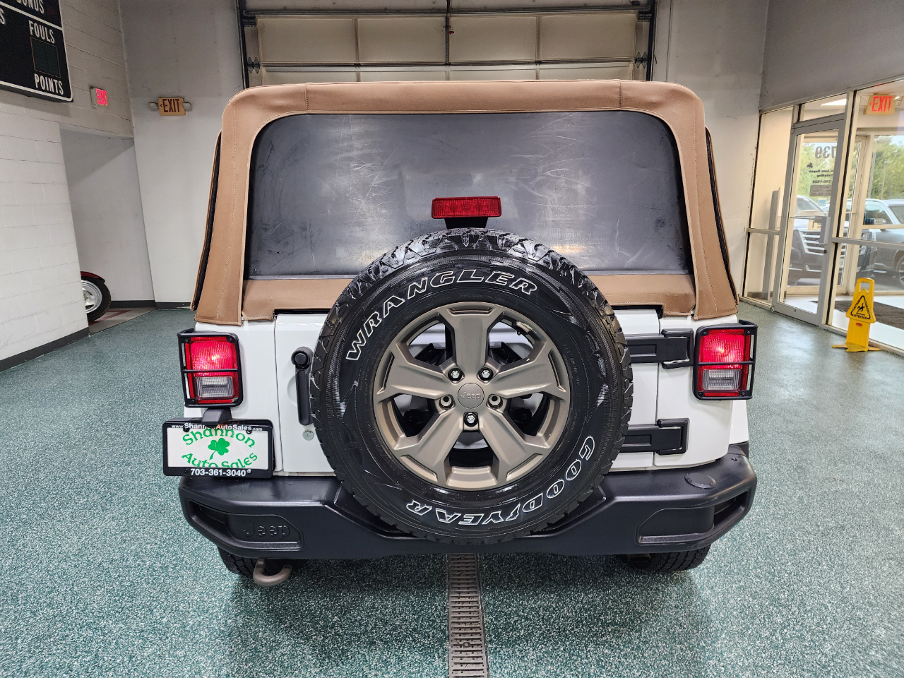 2018 Jeep Wrangler Golden Eagle photo 8