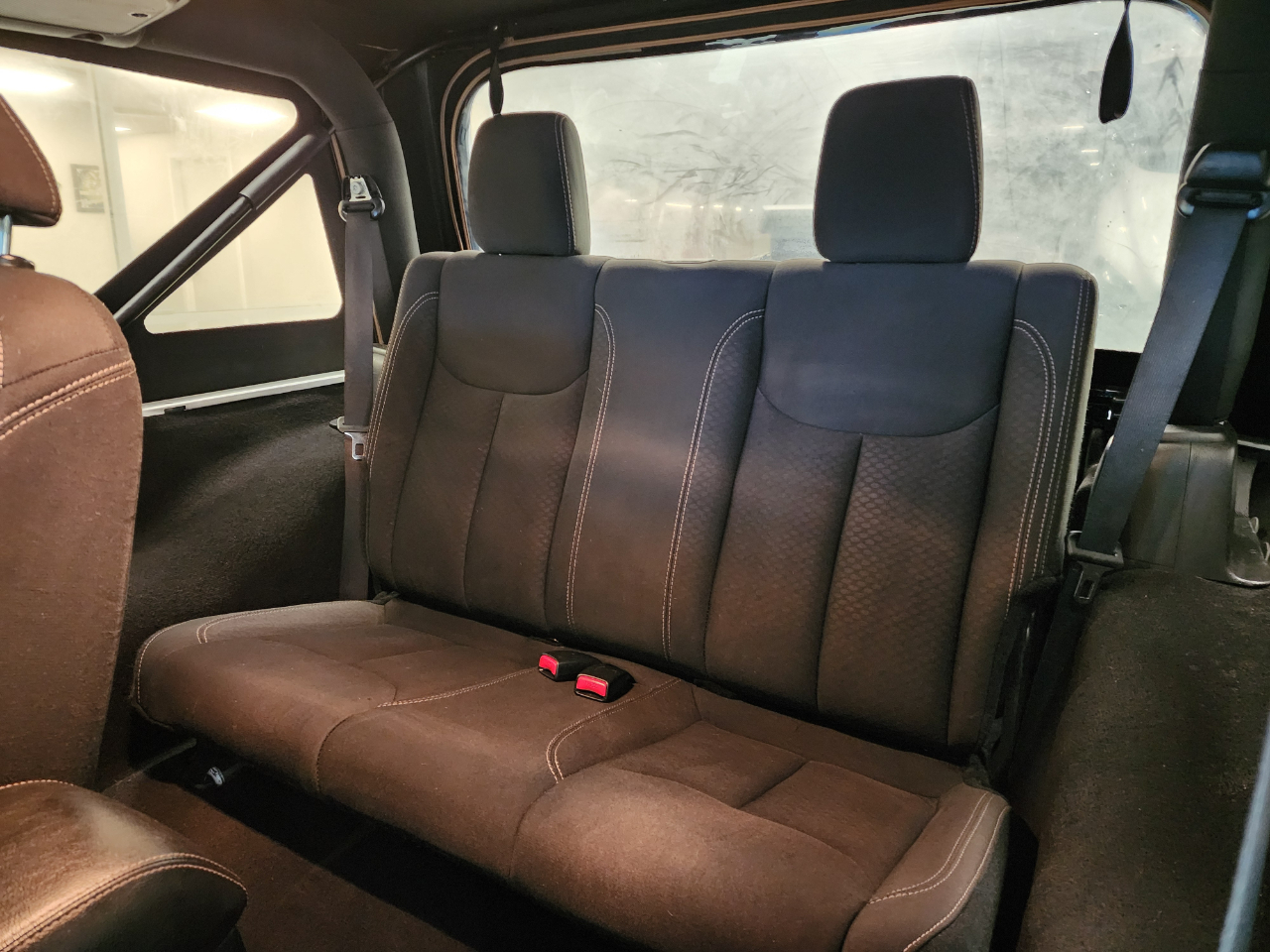 2018 Jeep Wrangler Golden Eagle photo 17