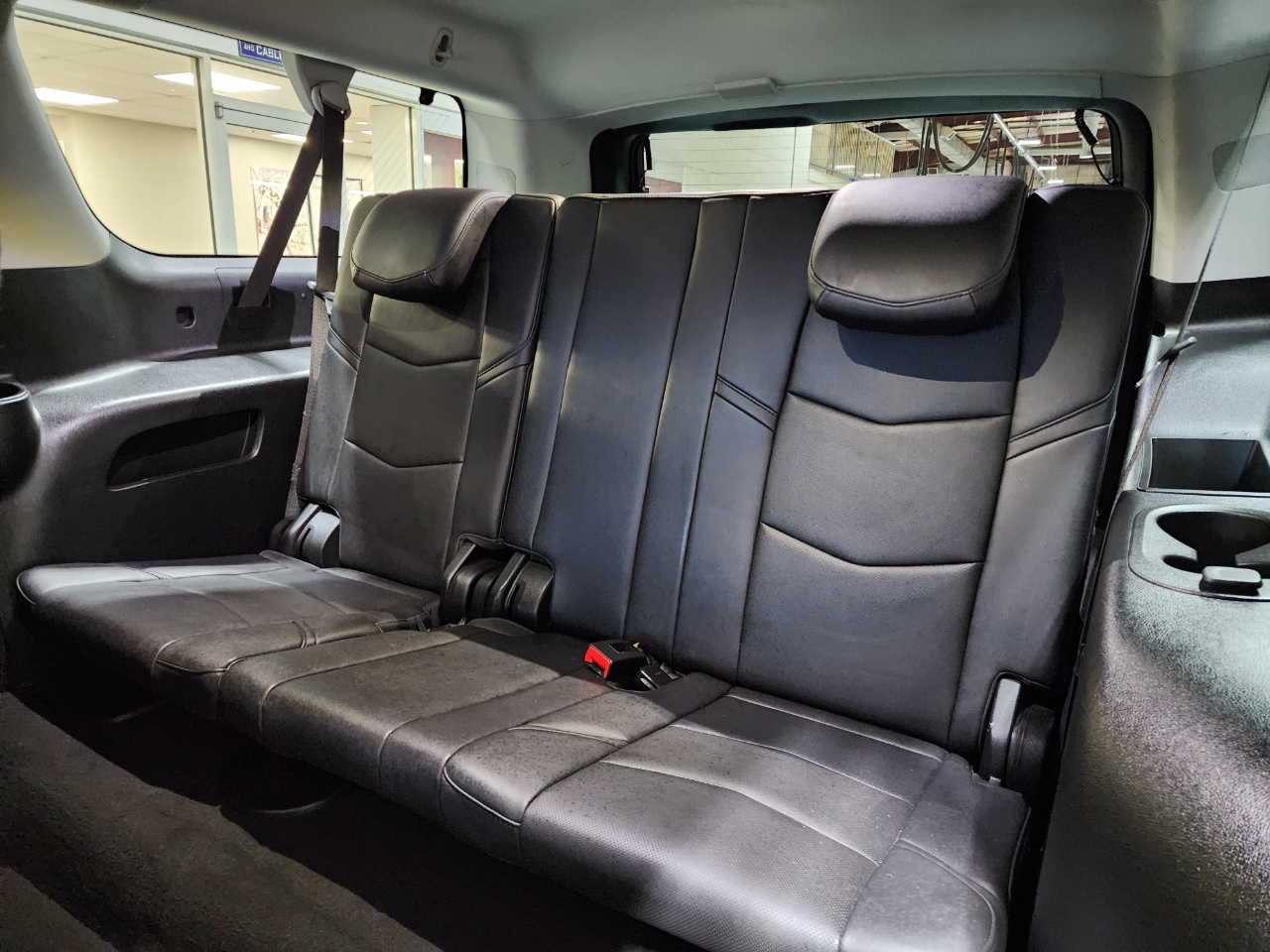 2019 Cadillac Escalade ESV Luxury photo 20