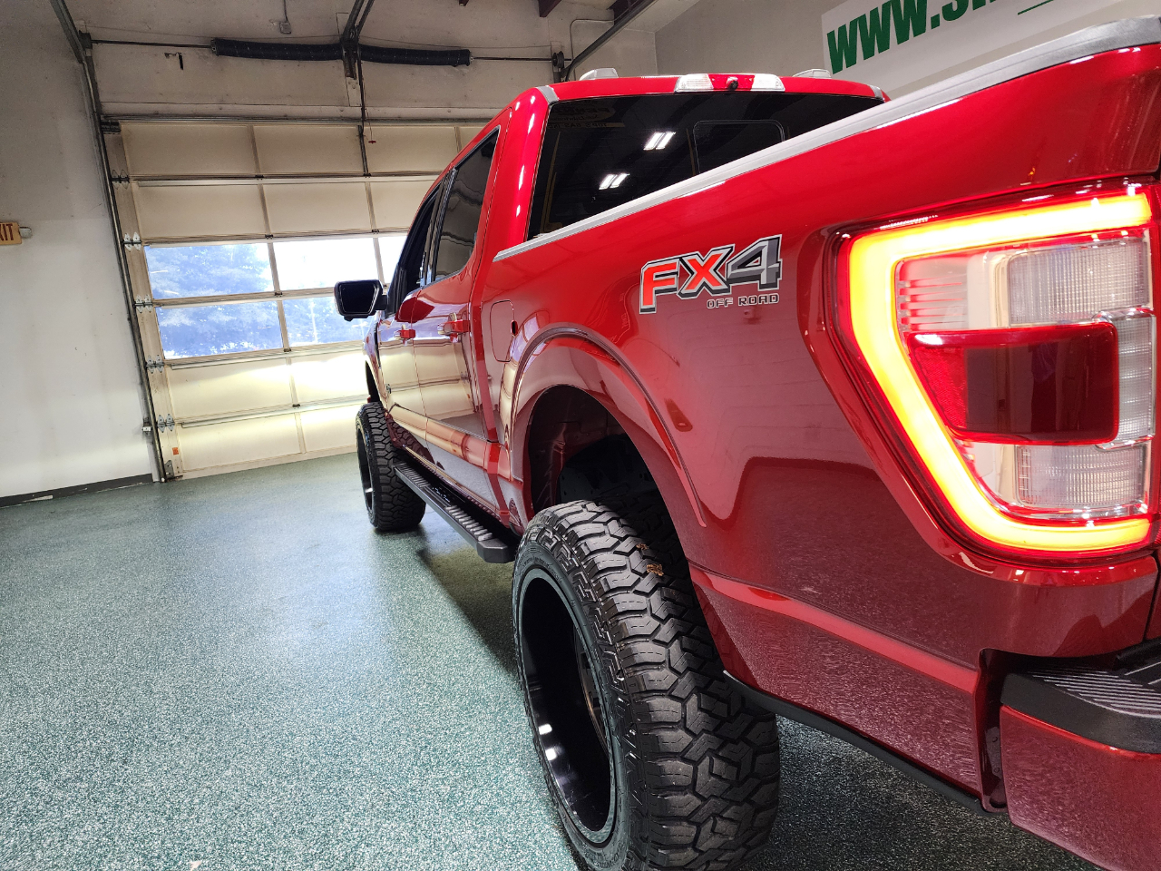2021 Ford F-150 Lariat photo 11