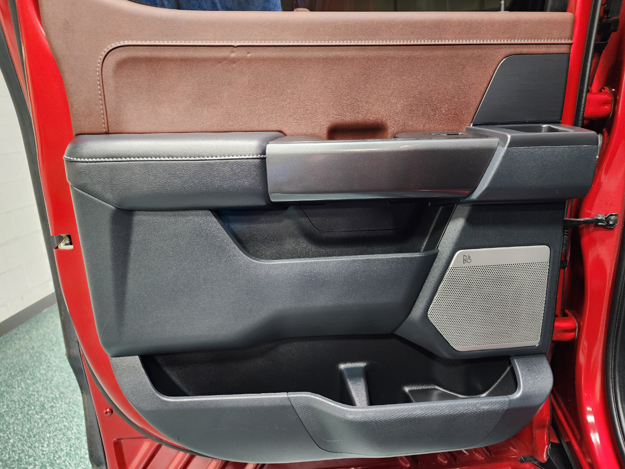 2021 Ford F-150 Lariat photo 21